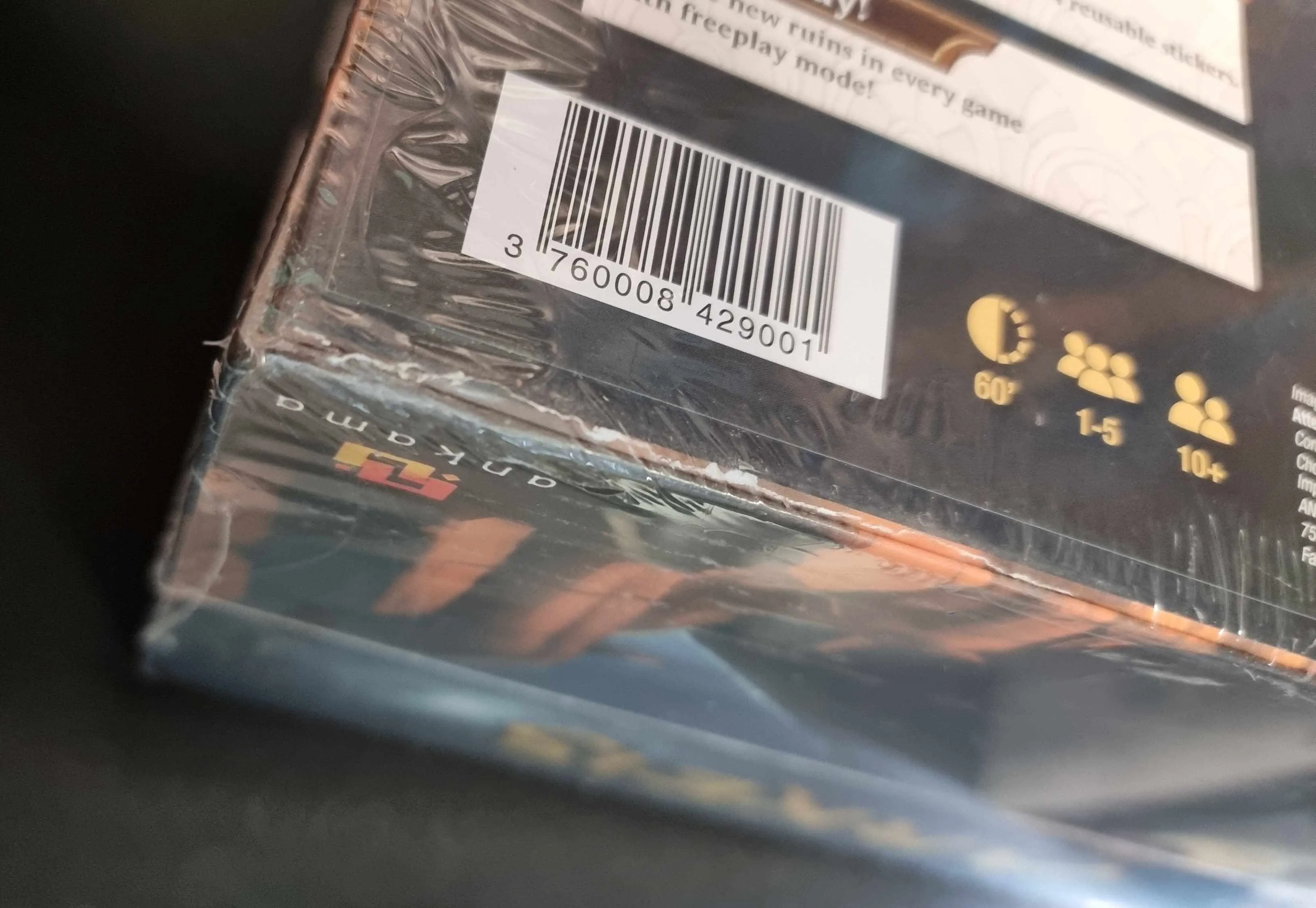 Arkeis - damaged box